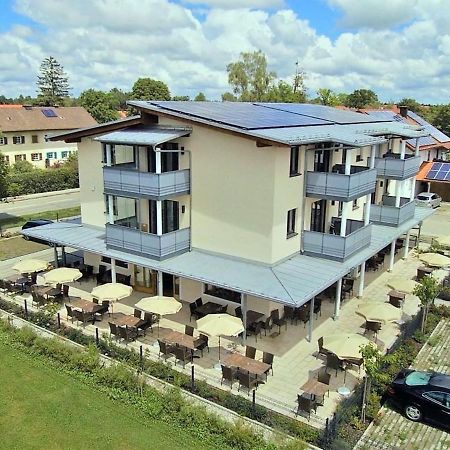 Hotel Heimfeld Restaurant Cafe Garching an Der Alz Exterior foto